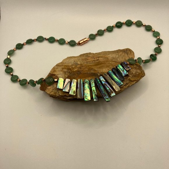 NEW Abalone Paua Natural Shell Graduated Necklace + Aventurine, Copper 20 inches - Picture 3 of 8